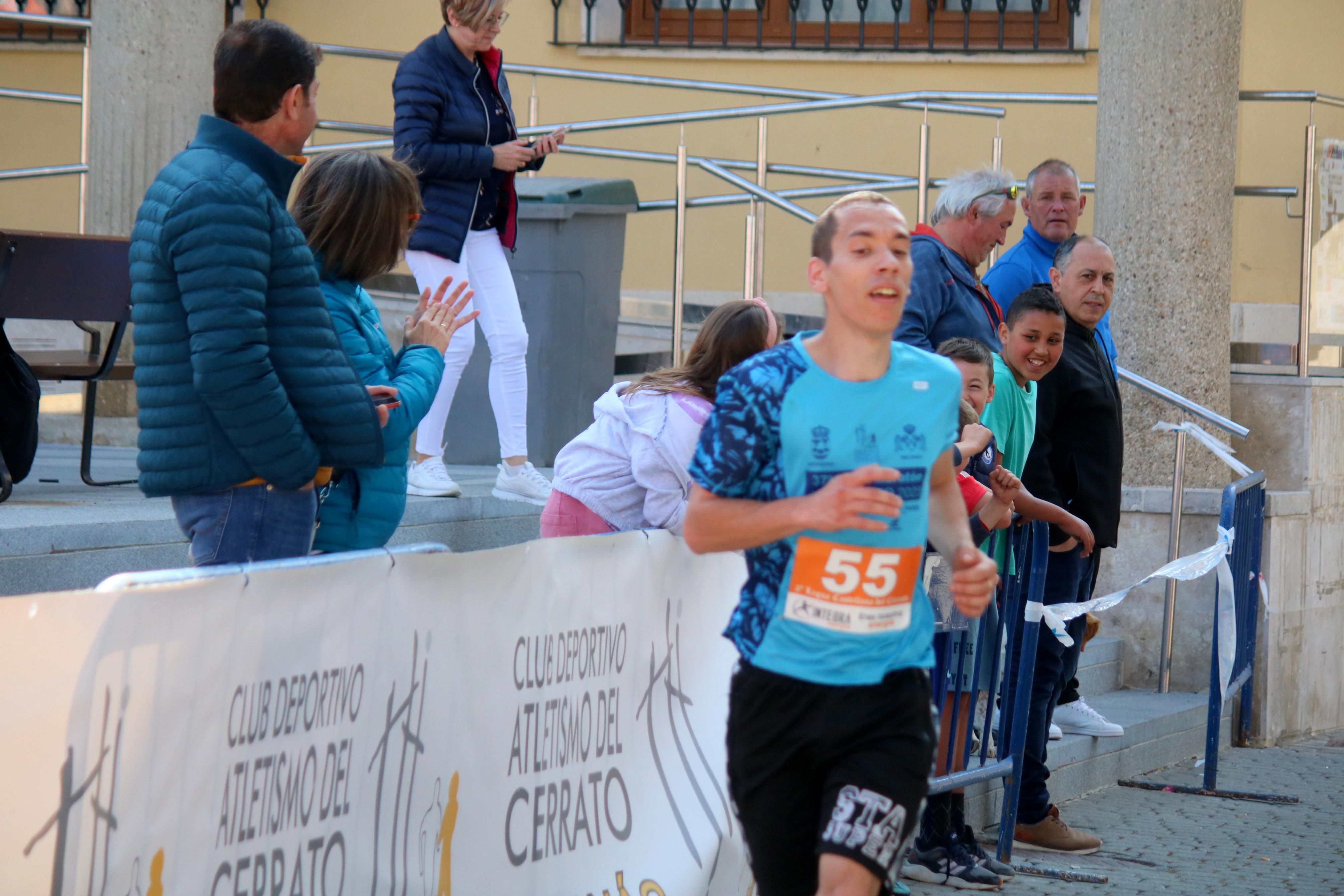 Pablo Marcos y Alicia Diago, vencedores de la IV Legua Castellana del Cerrato