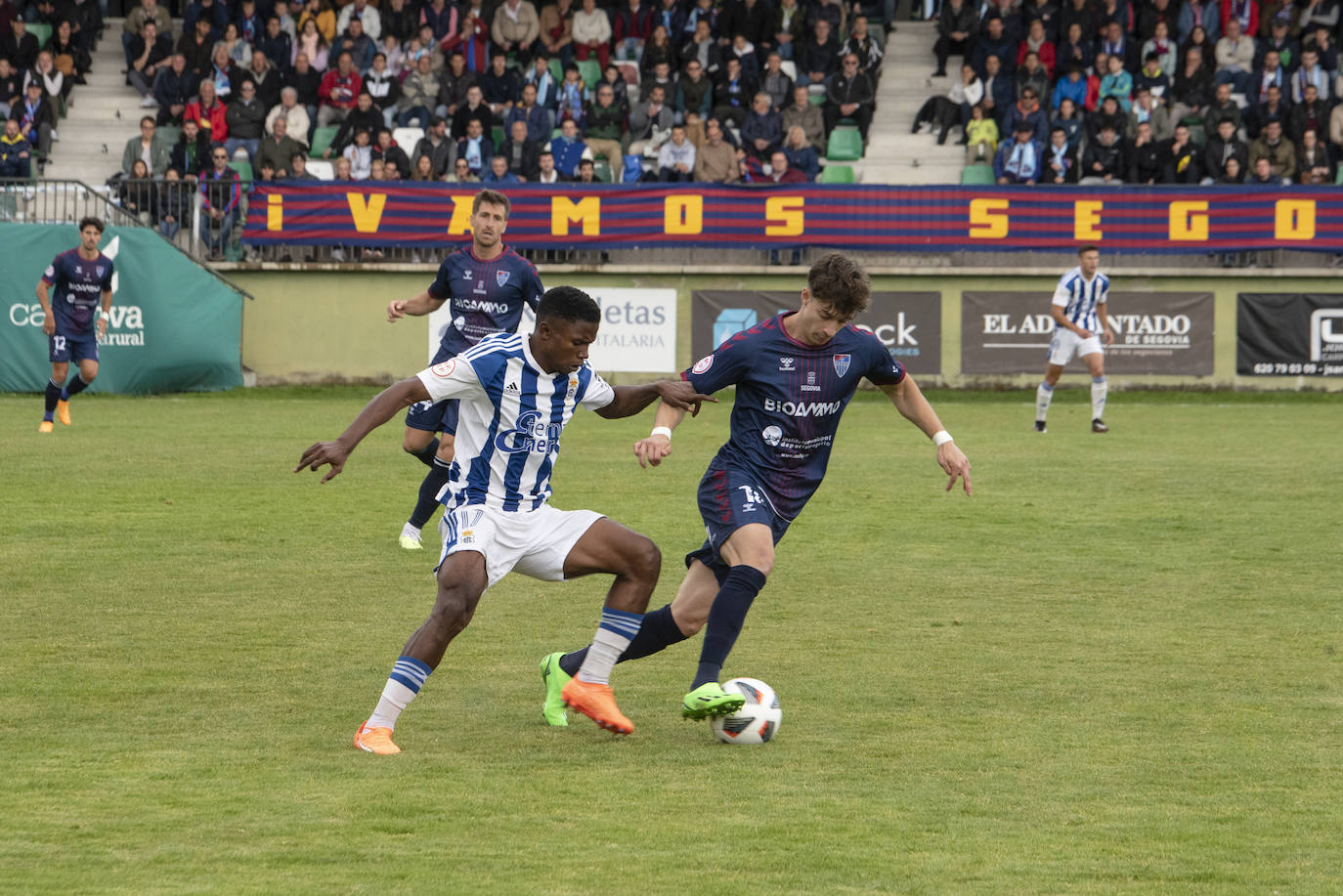 Empate sin goles entre Segoviana y Recreativo