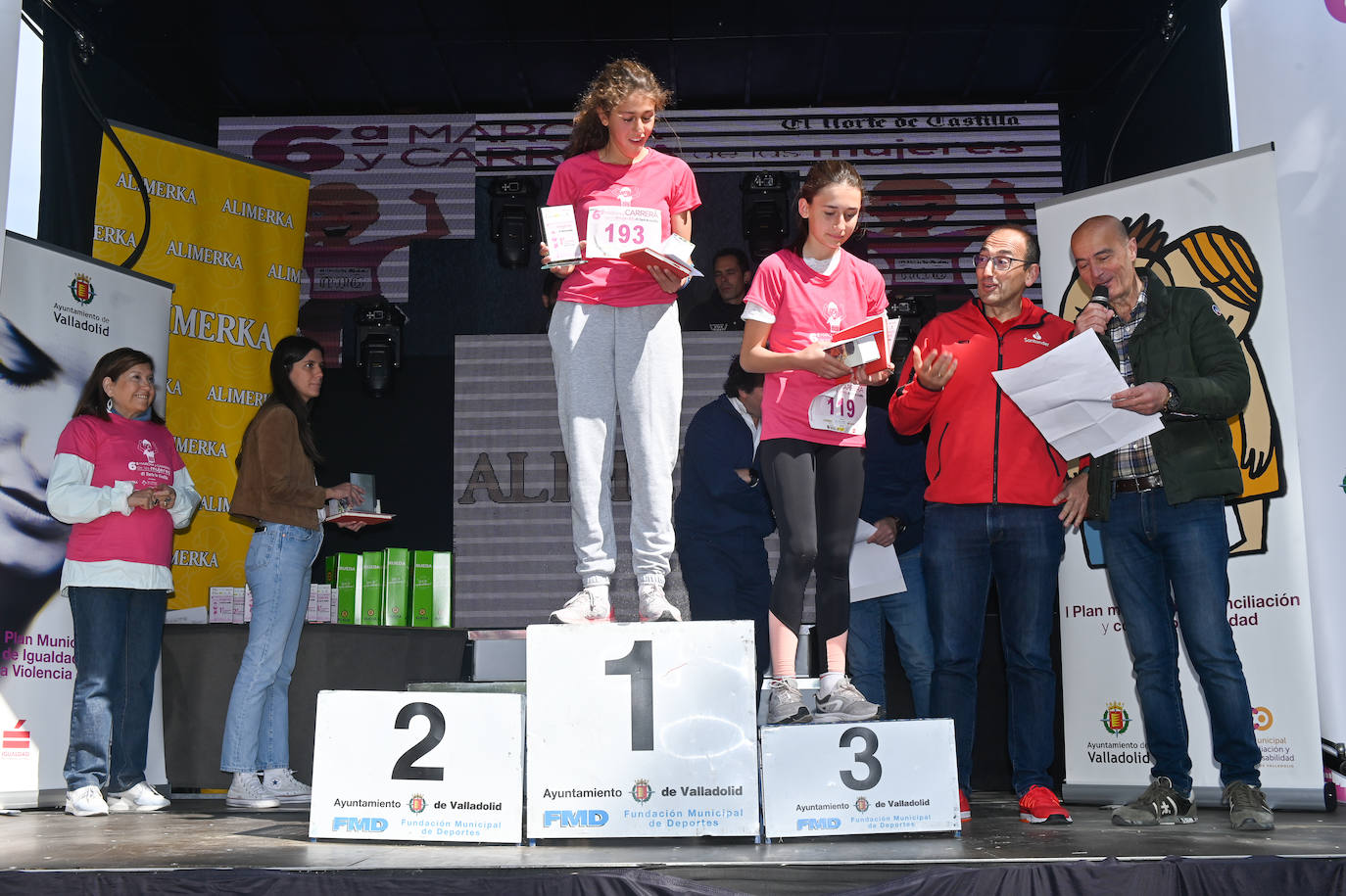 La VI Marcha y Carrera de las Mujeres toma Valladolid (y II)