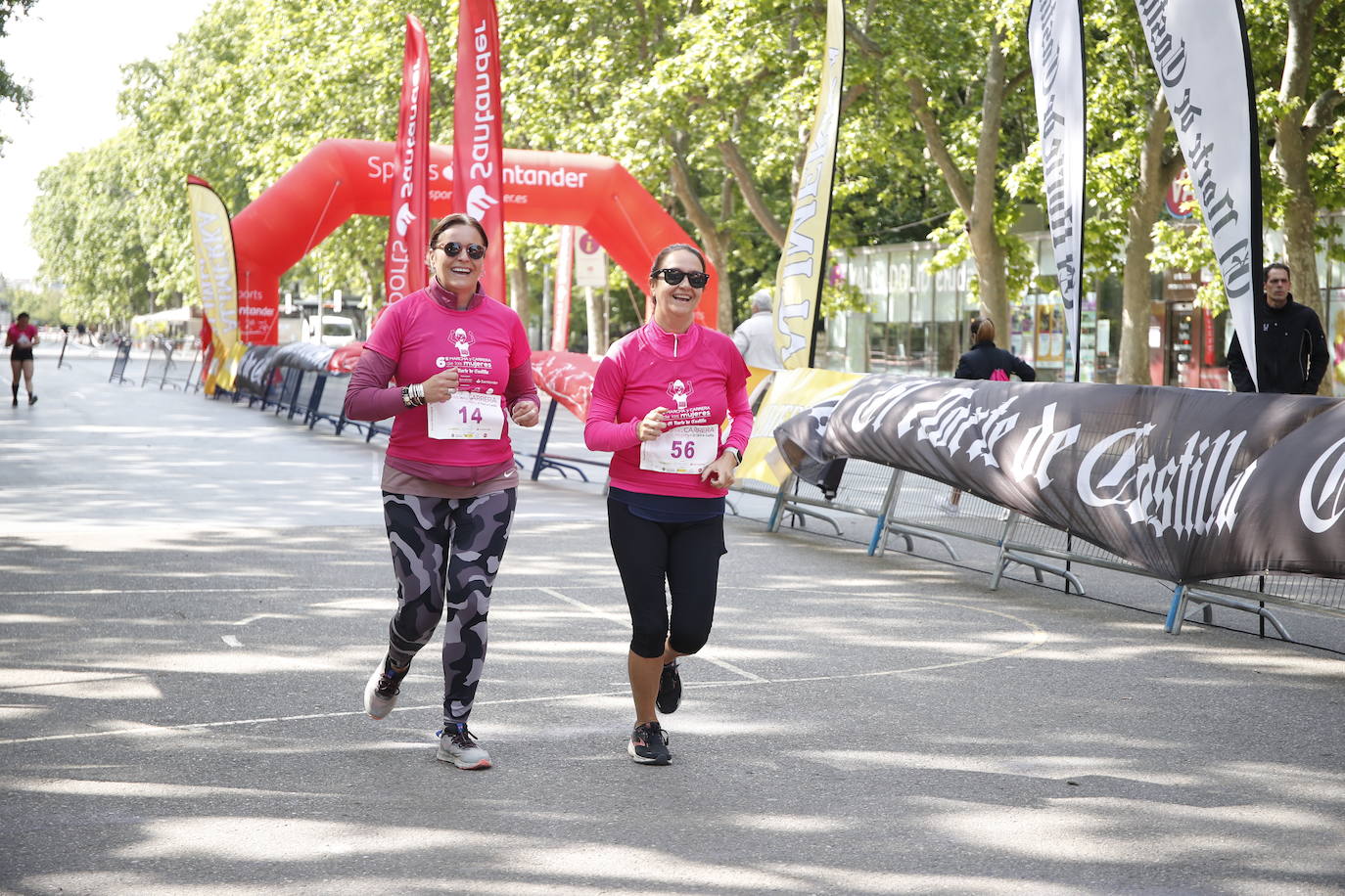 Búscate en las fotos de la VI Marcha y Carrera de las Mujeres (8/13)