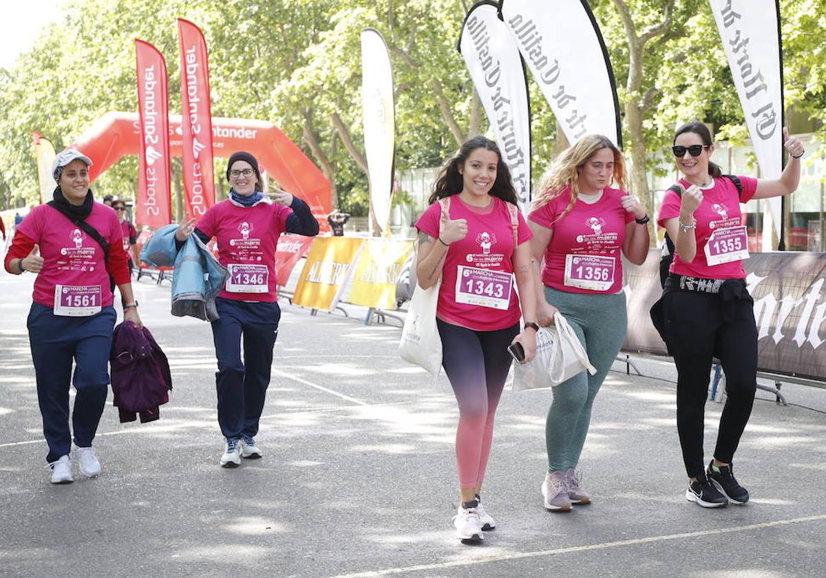 Búscate en las fotos de la VI Marcha y Carrera de las Mujeres (8/13)