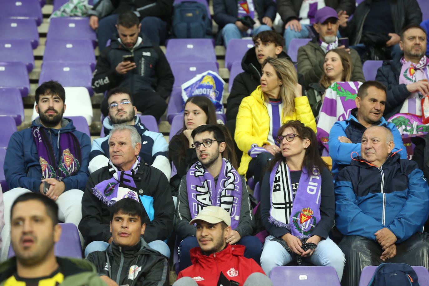 Búscate en la grada del José Zorrilla (2/4)