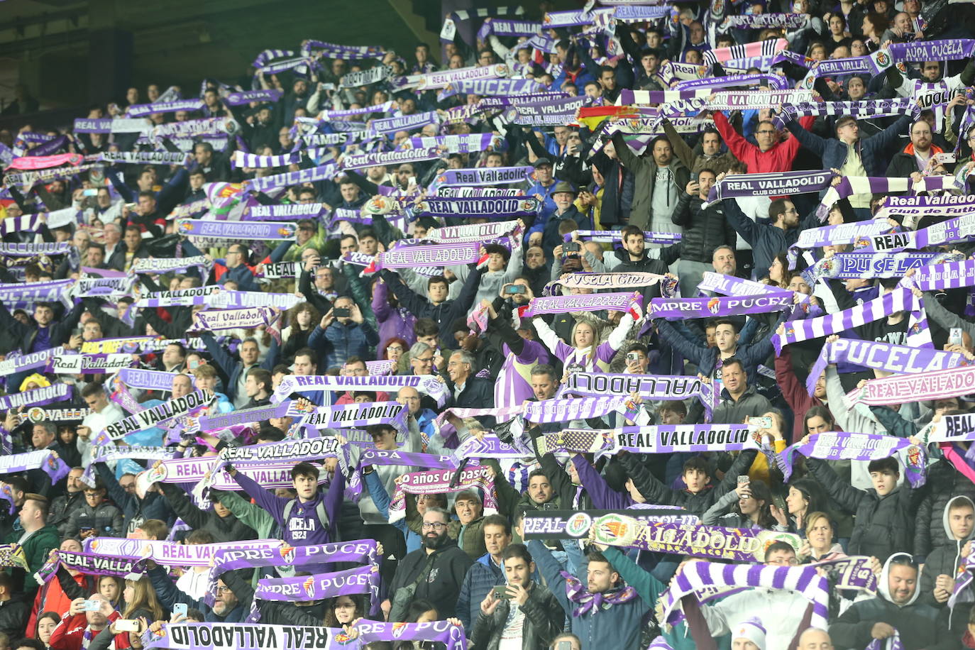 Búscate en la grada del José Zorrilla (4/4)