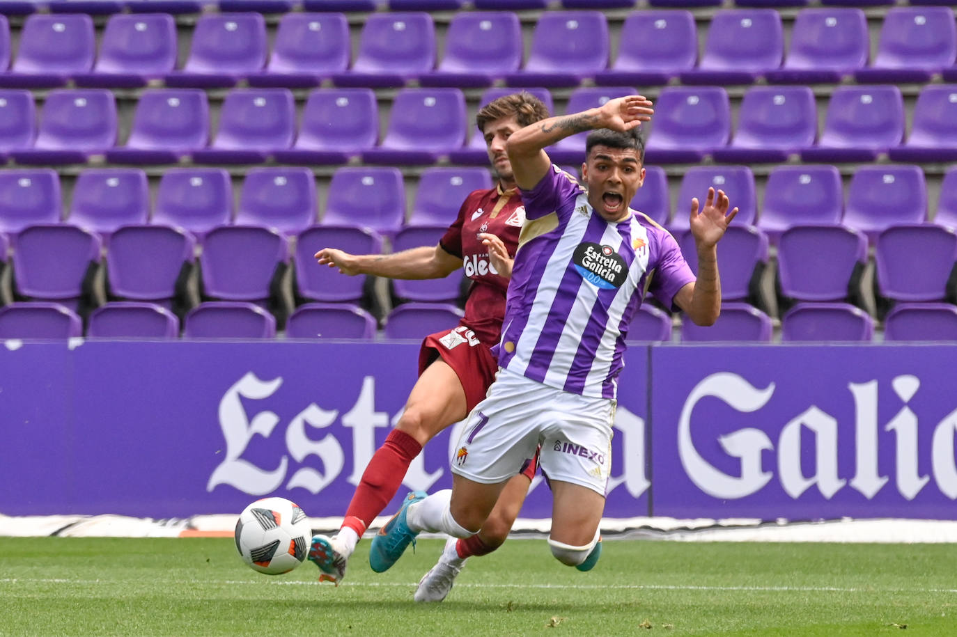 La decepción de los jugadores del Real Valladolid Promesas