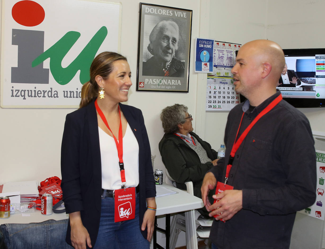 Noche electoral en las sedes de los partidos en Segovia