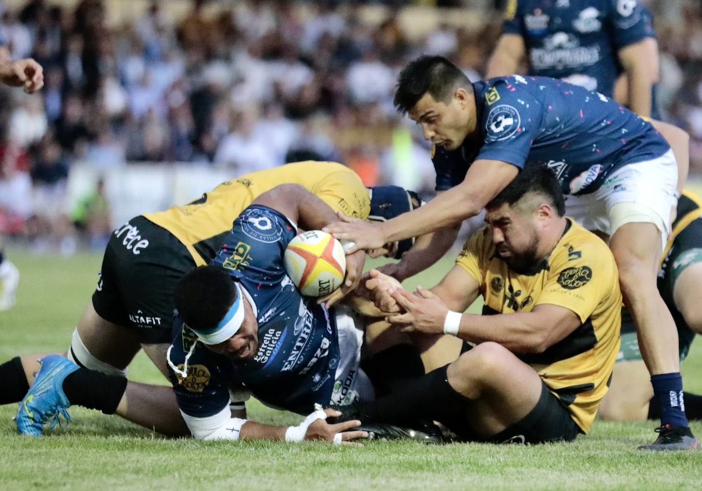 La final entre el VRAC y el Recoletas Burgos, en imágenes