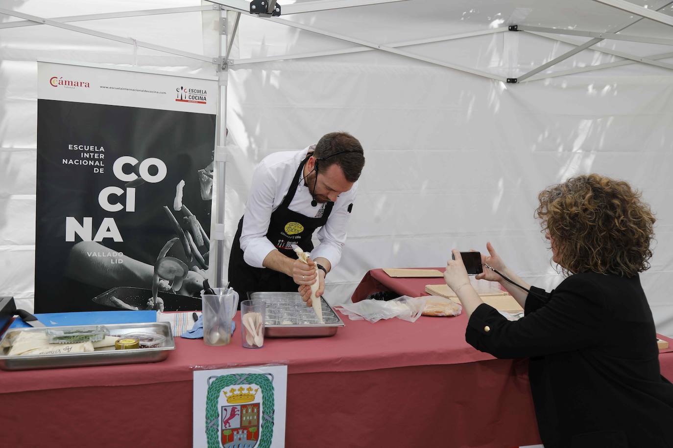 La Feria del Espárrago de Tudela de Duero, en imágenes