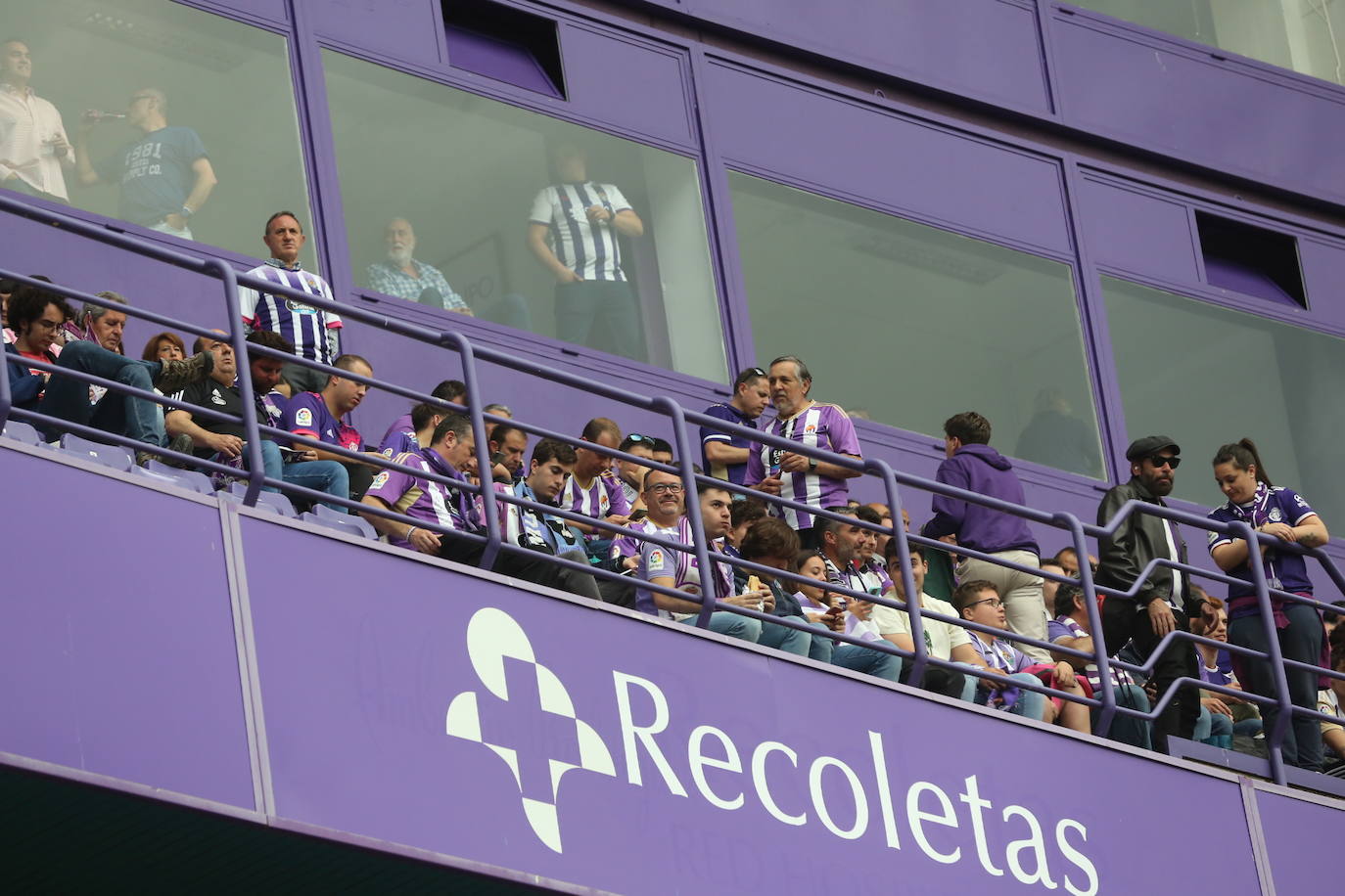 Búscate en la grada del José Zorrilla (4/4)