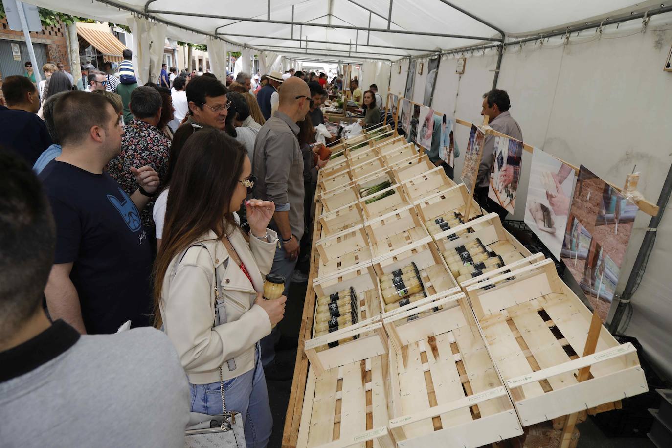 La segunda jornada de la Feria del Espárrago de Tudela, en imágenes