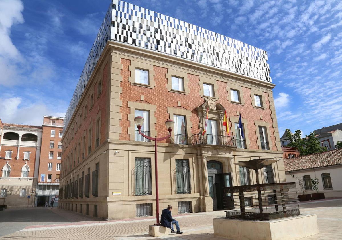 Edificio de la Audiencia Provincial de Palencia.