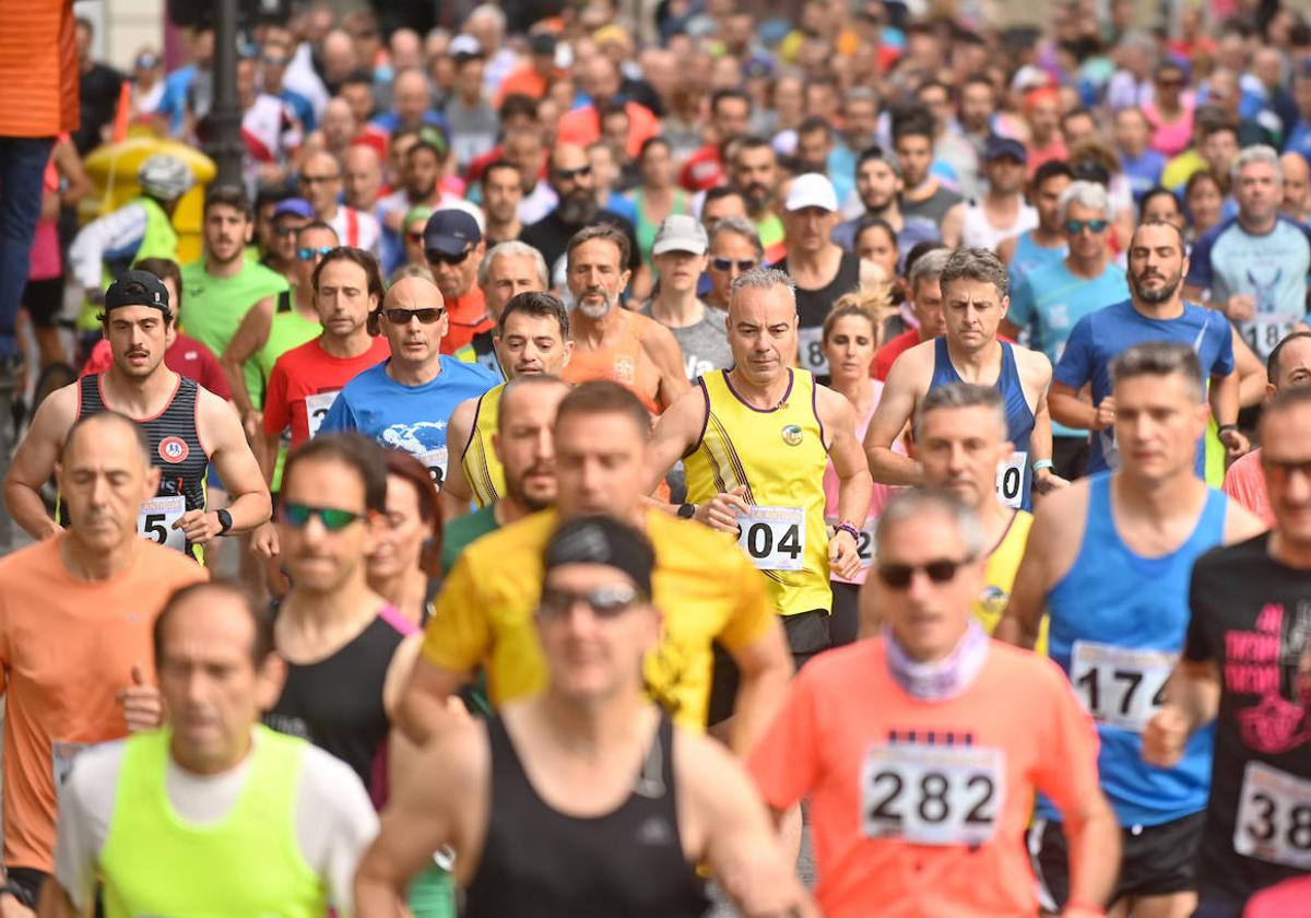 La XXVII Carrera Popular de la Antigua de Valladolid, en imágenes