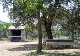 Barbacoa que ha sido retirada.