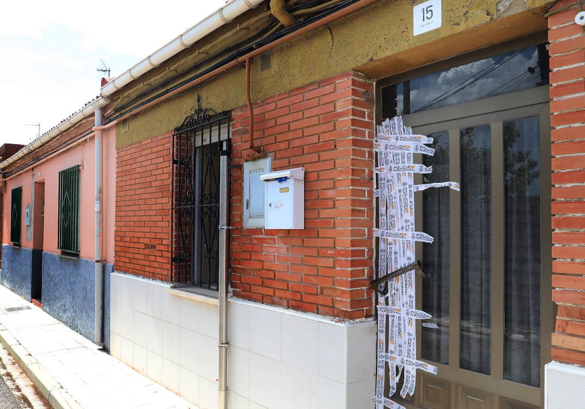 Domicilio de la calle Mallorca donde fueron halladas los cuerpos de las dos hermanas.