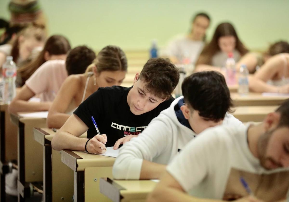 Examen de la EBAU en Valladolid.