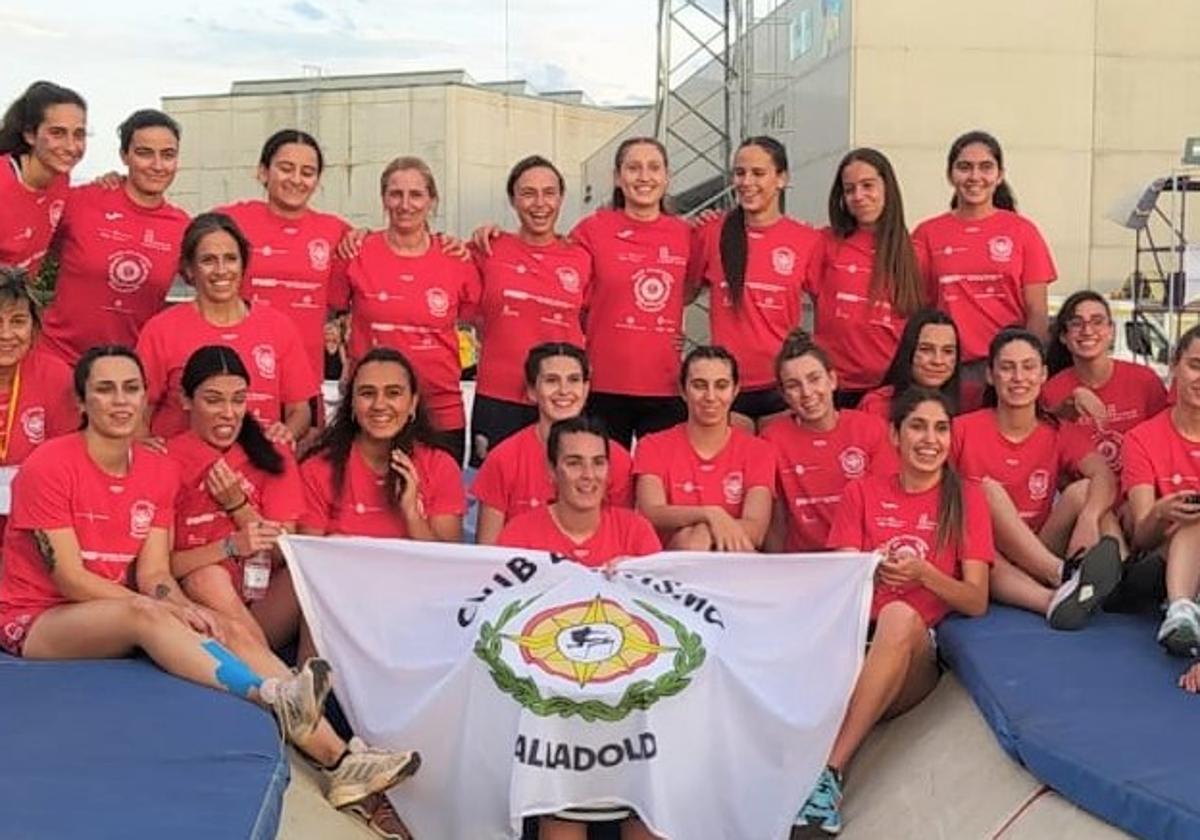 Las representantes del Club Atletismo Valladolid en el octogonal de la Liga Iberdrola