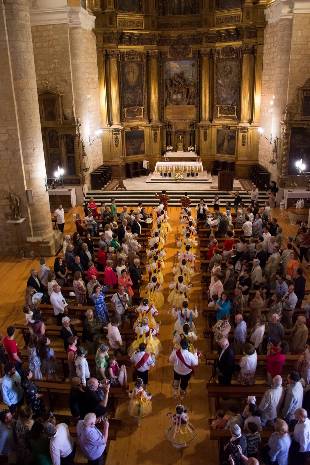 Cevico de la Torre revive la tradición del Corpus