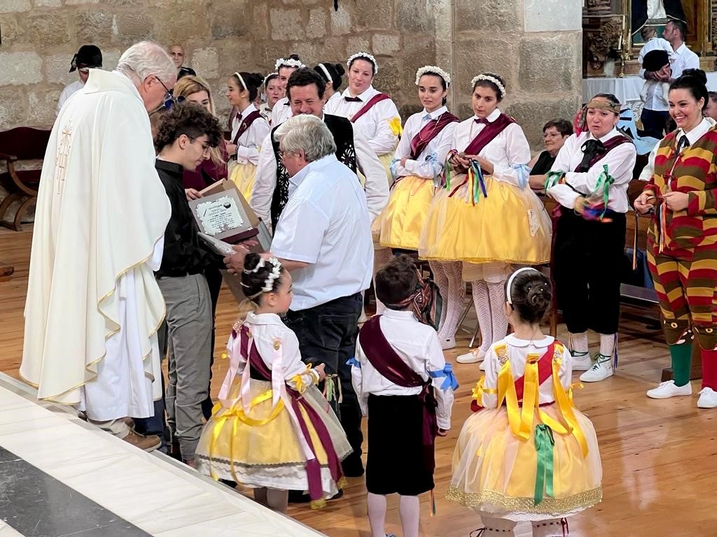 Cevico de la Torre revive la tradición del Corpus