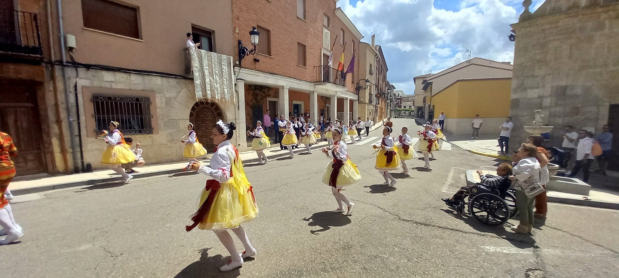 Cevico de la Torre revive la tradición del Corpus