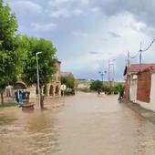 Un aguacero inunda por tercera vez en doce días las calles de La Seca