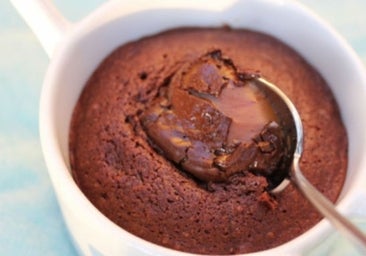 Brownie de chocolate en tres minutos