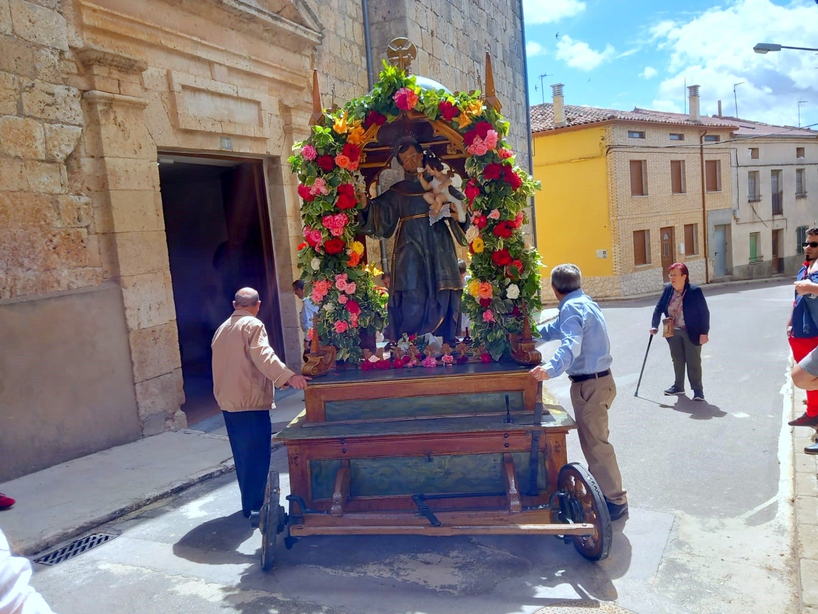 Castrillo de Don Juan celebra a San Antonio de Padua