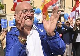 Jesús Julio Carnero y Conrado Íscar, el 26 de mayo, la tarde de cierre de la campaña a las elecciones municipales.