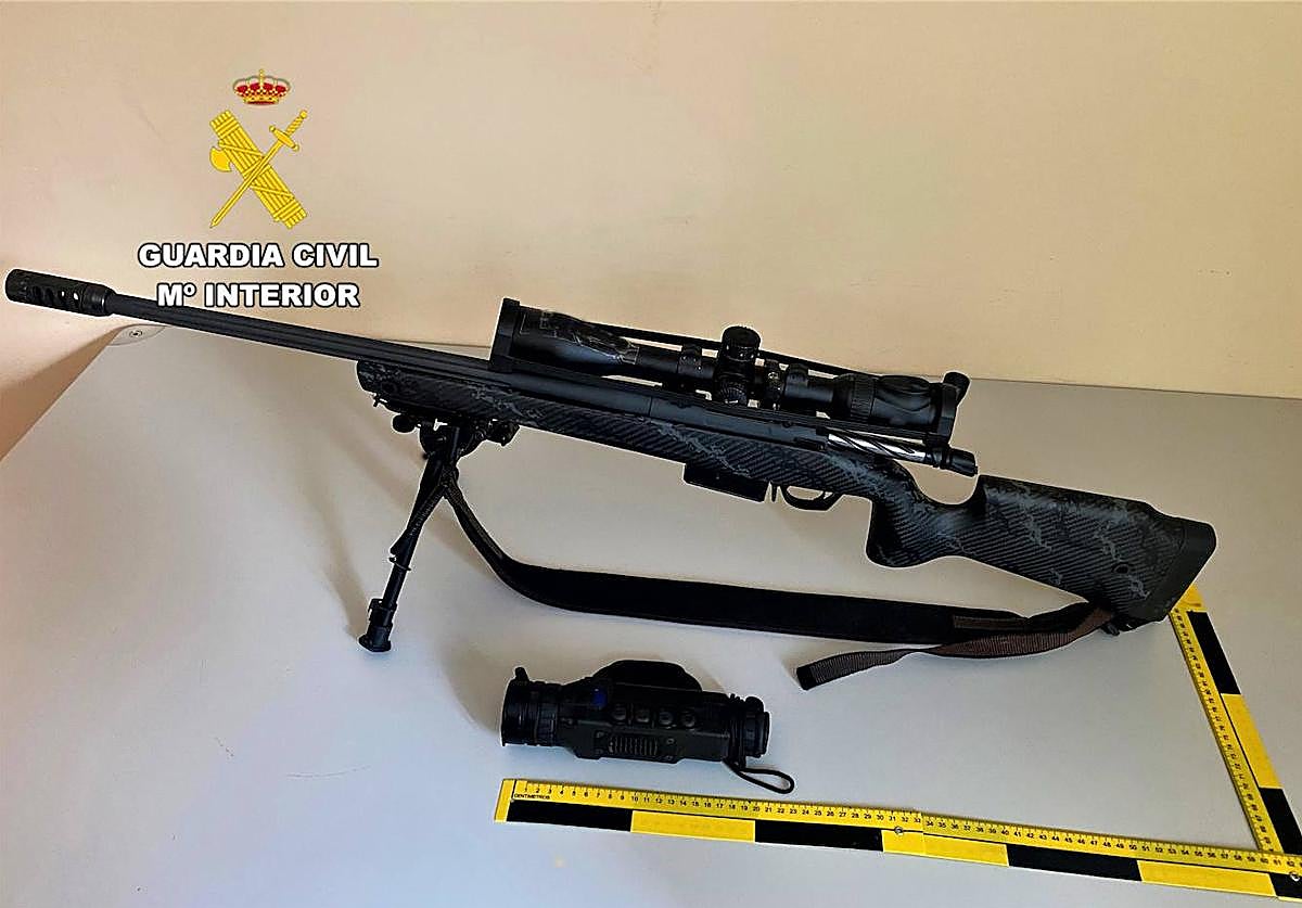 Visor térmico intervenido por la Guardia Civil.