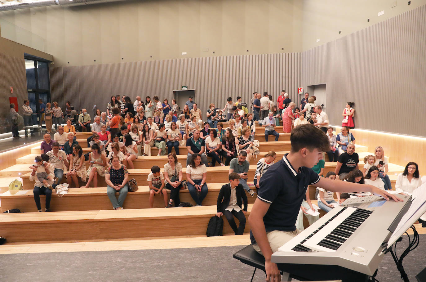 El Patio del Teatro Principal se abre a los palentinos