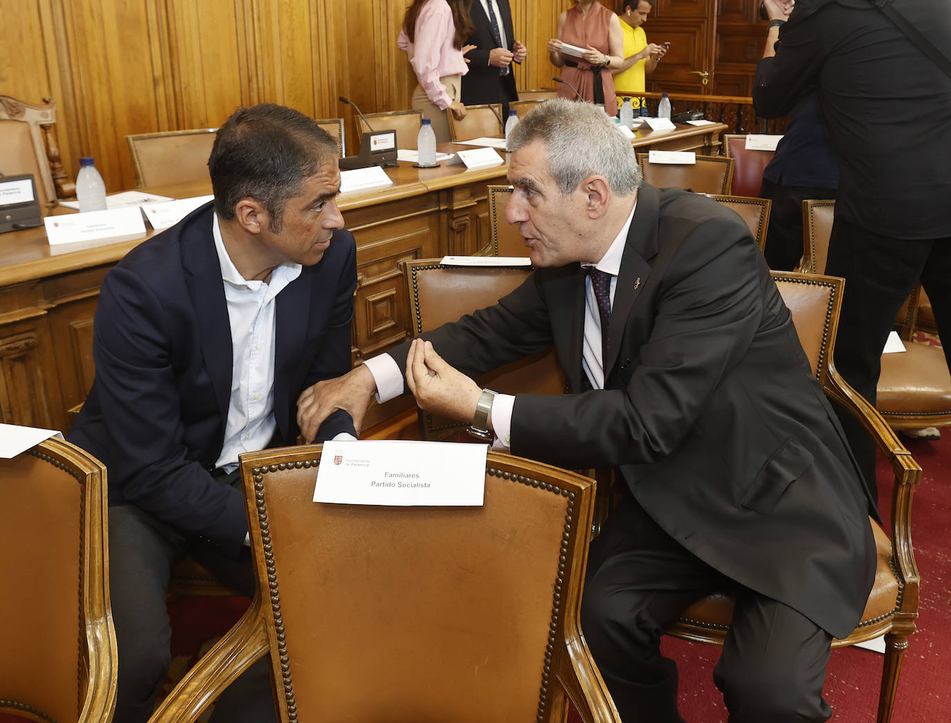 Saludos y felicitaciones en la nueva corporación de Palencia