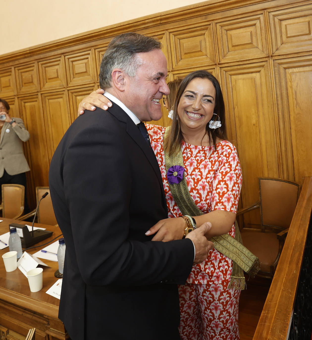 Saludos y felicitaciones en la nueva corporación de Palencia