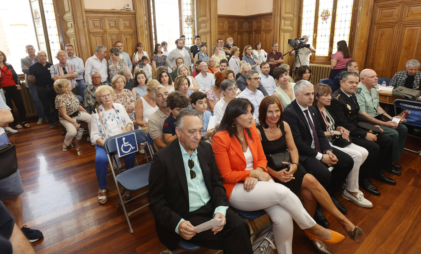 Saludos y felicitaciones en la nueva corporación de Palencia