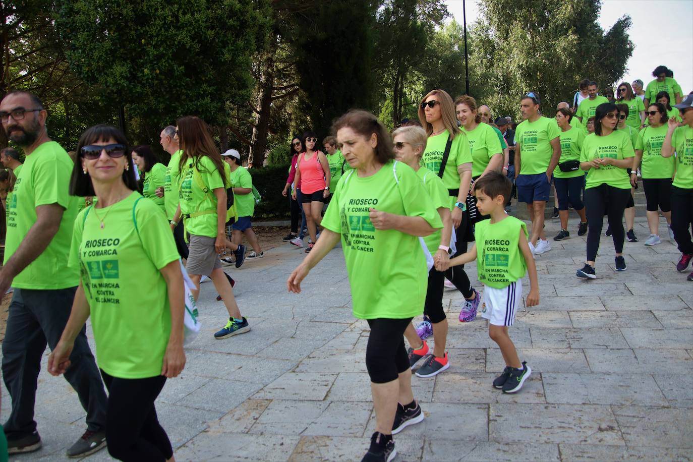 Búscate en la marcha contra el cáncer celebrada en Medina de Rioseco (2 de 2)