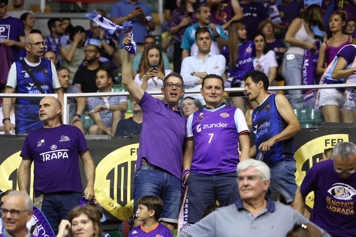 El Palencia Zunder se ha impuesto al Burgos (95 - 83) en la final