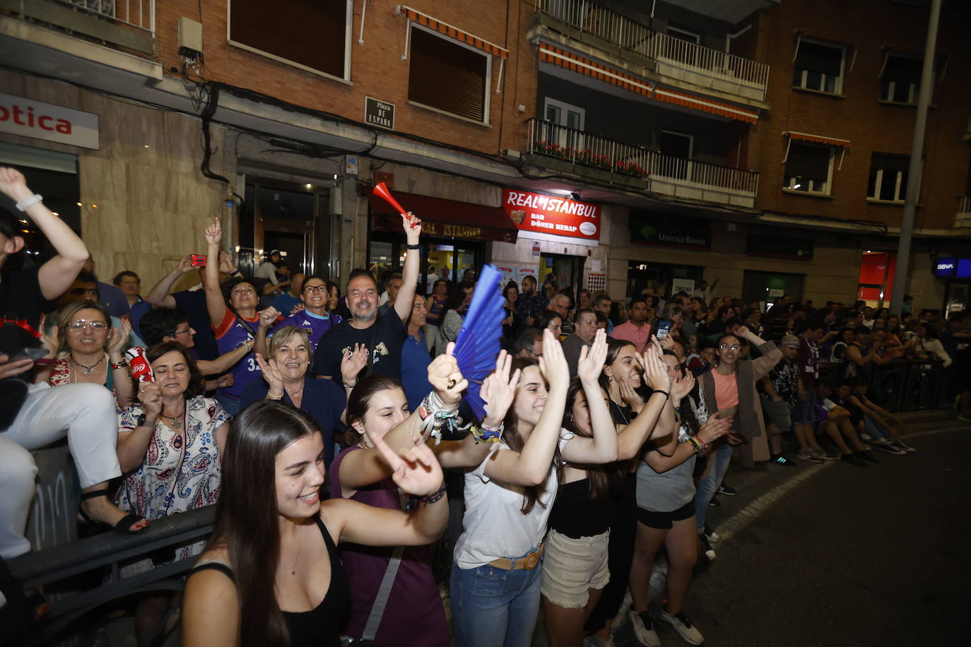 La Plaza de España espera al equipo