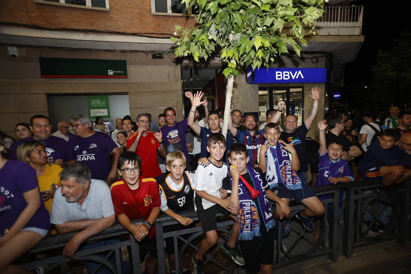 La Plaza de España espera al equipo