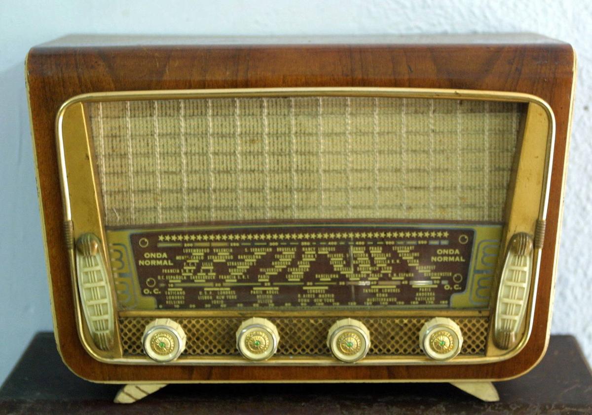 Una radio, peseta a peseta