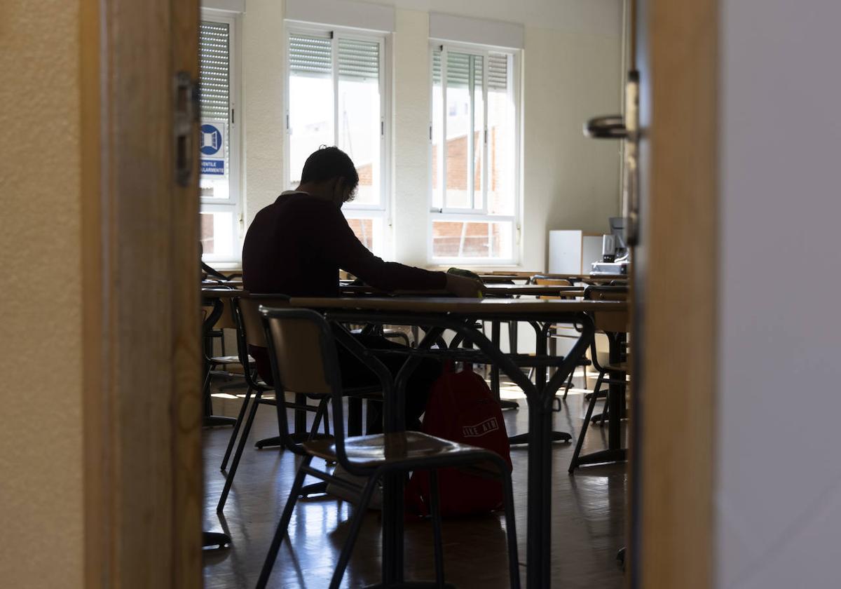 Los colegios se han convertido en lugares «frustrantes» para los alumnos, según la confederación de padres y madres.