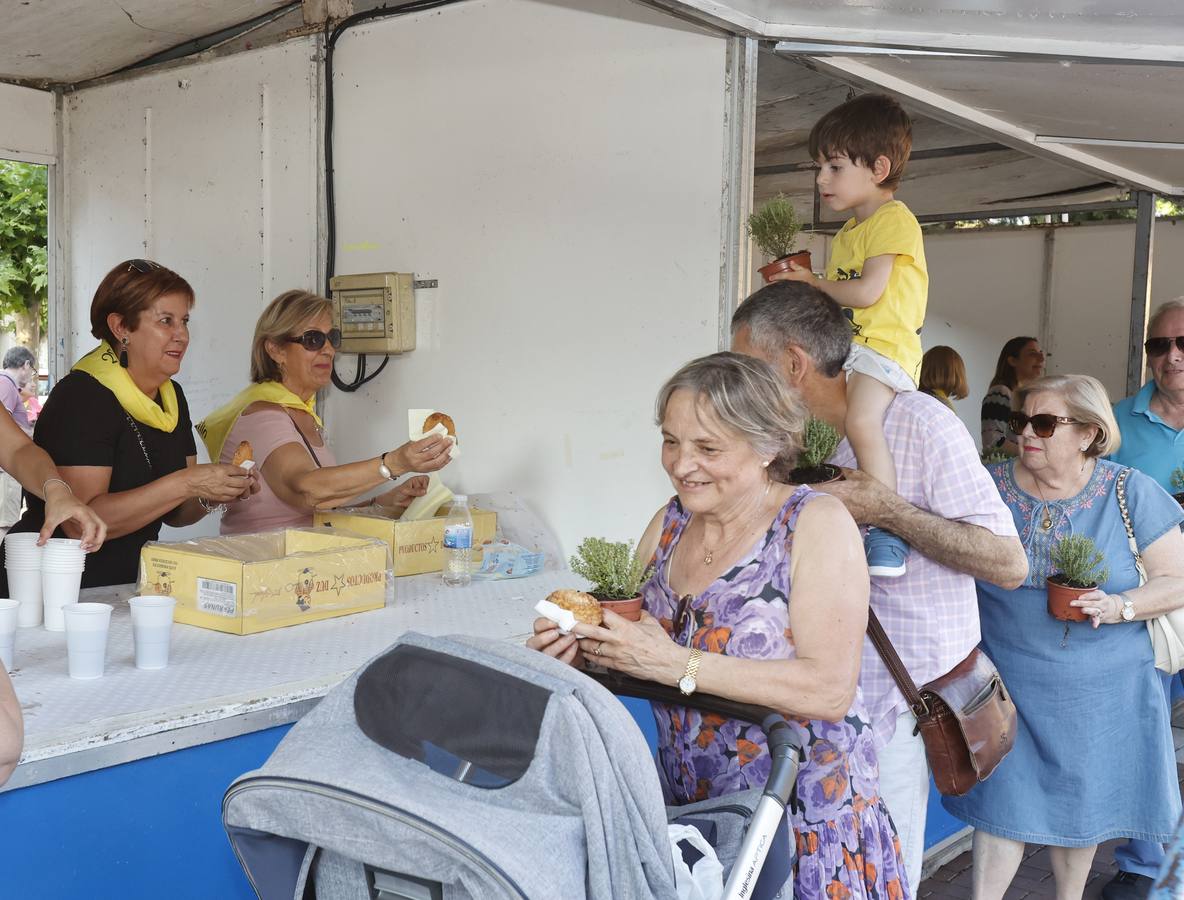 San Juanillo se impregna de tomillo