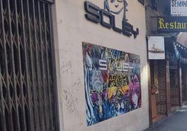 Exterior del pub donde tuvo lugar la agresión por arma blanca.