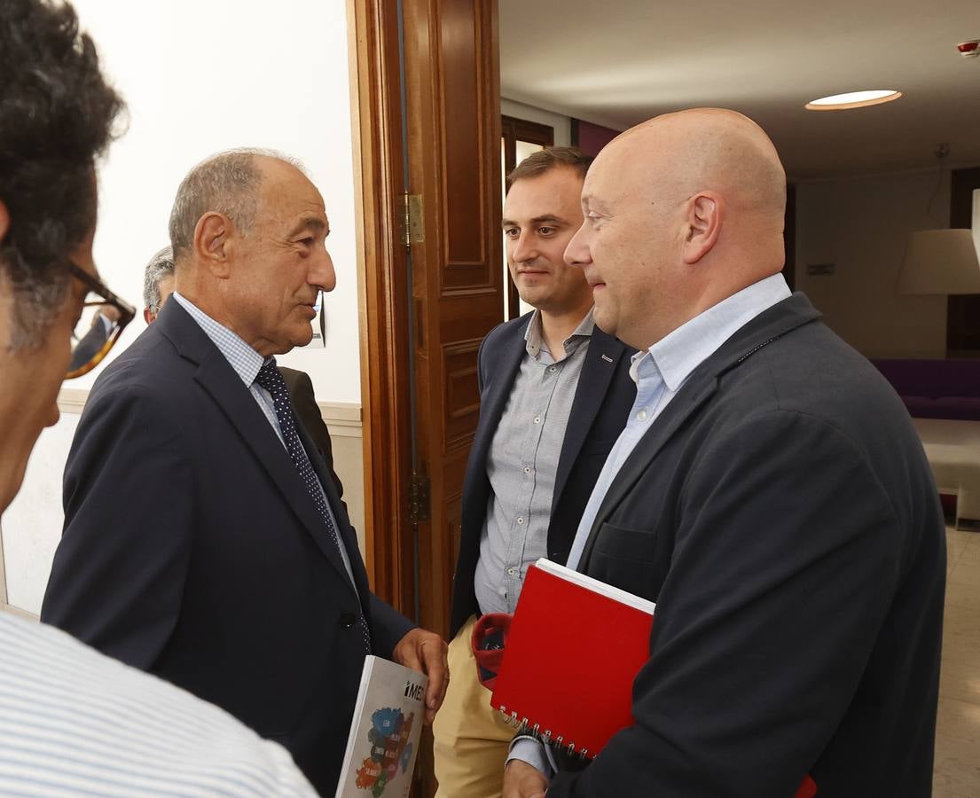 La Diputación de Palencia cierra el mandato con nueve despedidas