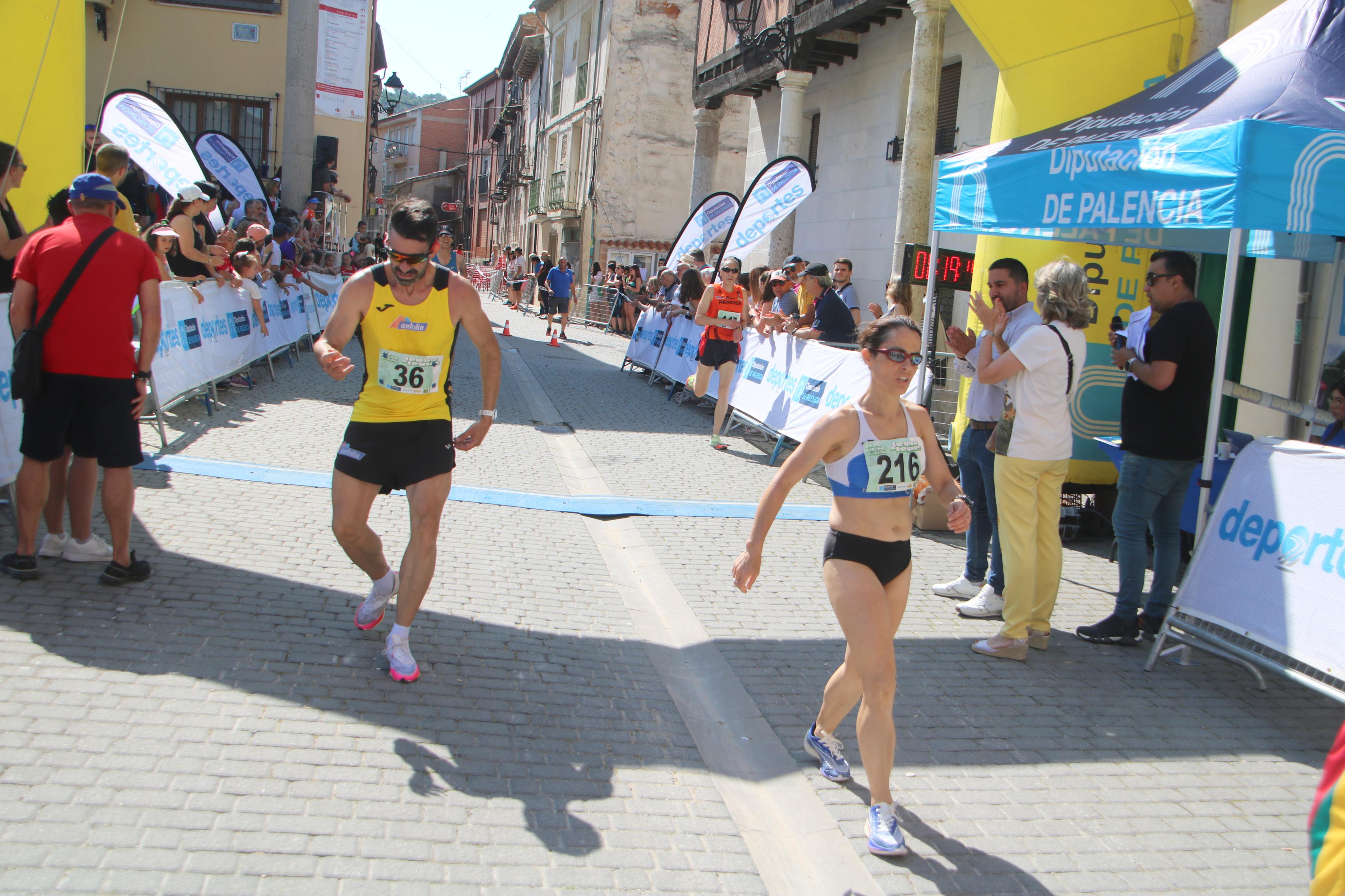 Marcos Rojo y Emma Pérez, vencedores del circuito &#039;Palencia, Legua a Legua&#039;