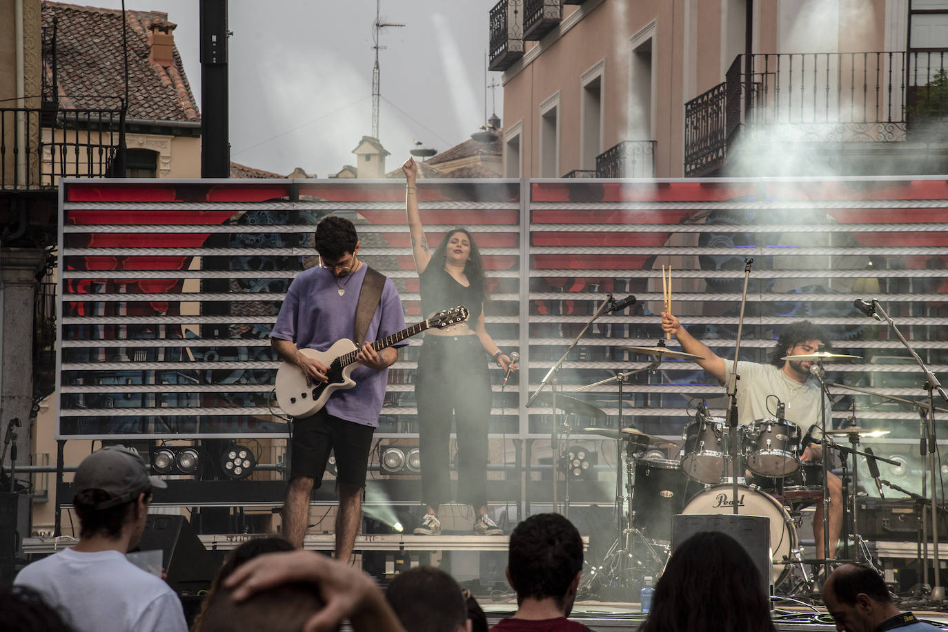 La música protagoniza el martes de fiestas