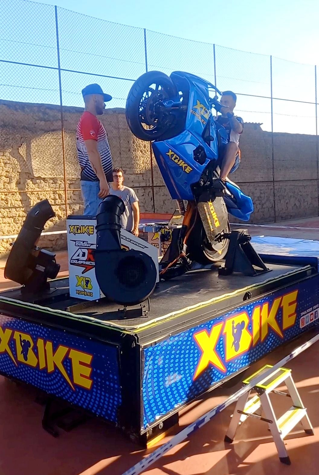 Herrera de Valdecañas celebra su Sexta Queda Motera