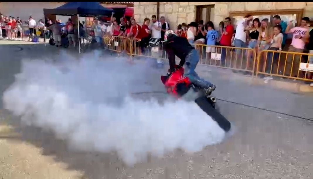 Herrera de Valdecañas celebra su Sexta Queda Motera