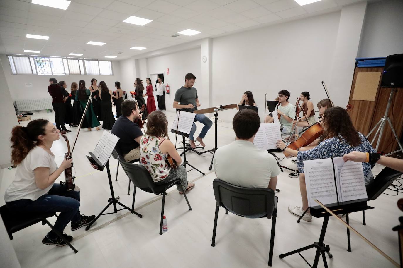 &#039;El amor brujo&#039; a cargo de la Orquesta de la Universidad de Valladolid y del Ballet Español