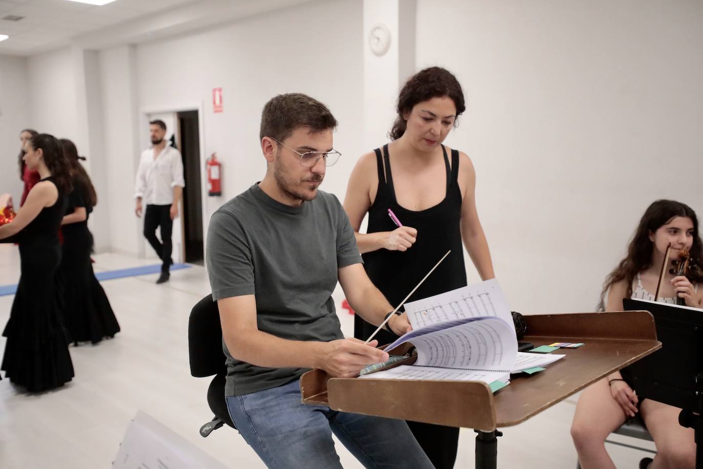 &#039;El amor brujo&#039; a cargo de la Orquesta de la Universidad de Valladolid y del Ballet Español