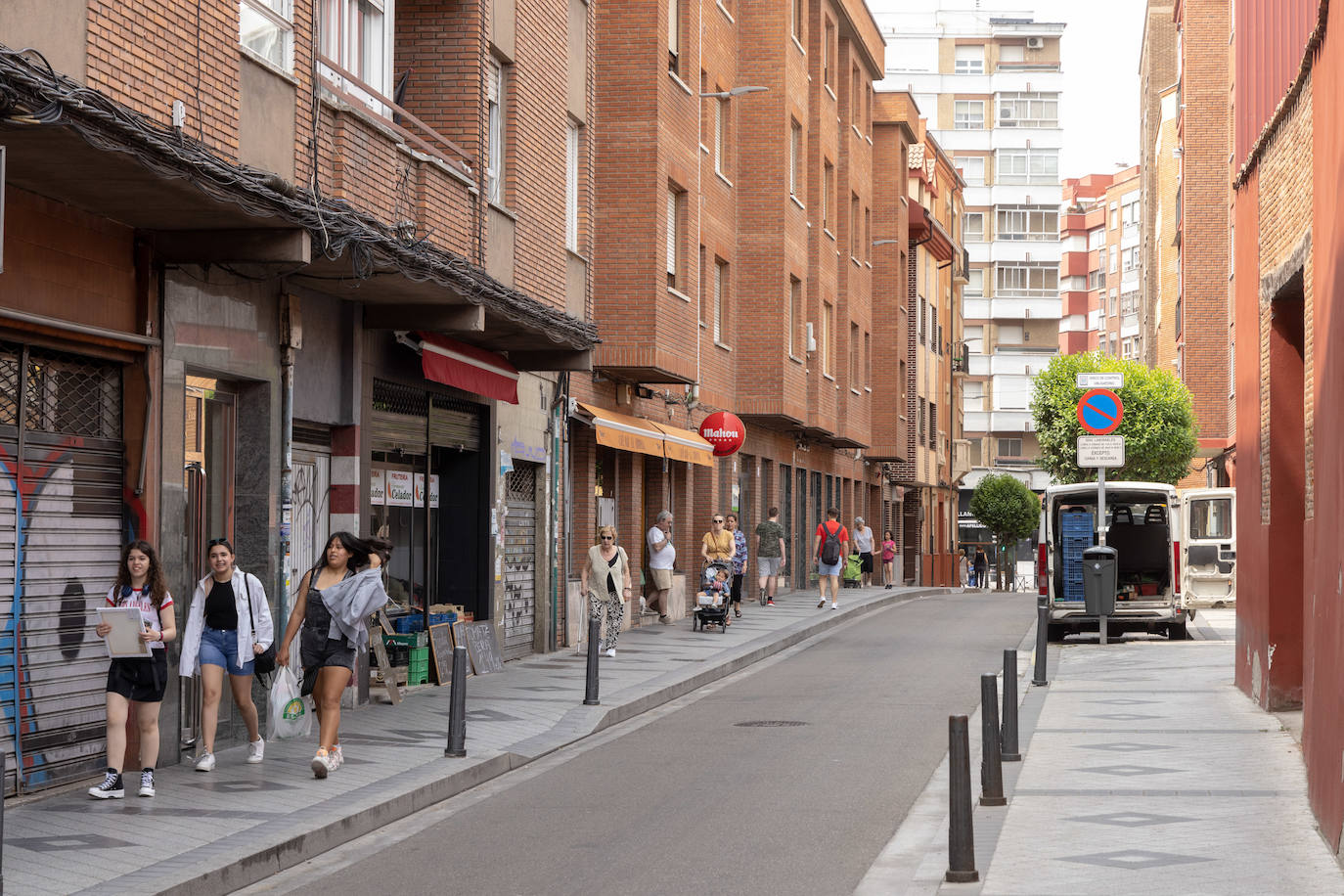 Un paseo en imágenes por la calle Santa Lucía