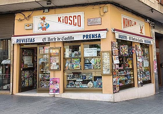 Quiosco Manolín, en la calle Gobernador Fernández Jiménez.