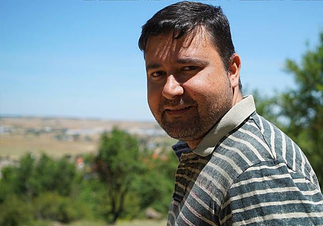 Samuel durante la entrevista