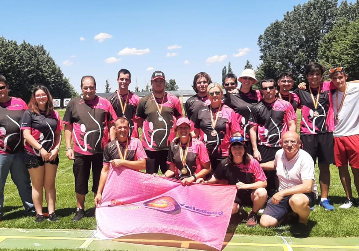 Los arqueros del Arco Club Valladolid en el Campeonato Autonómico.